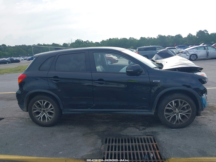 2018 MITSUBISHI OUTLANDER SPORT 2.4 SE - JA4AP3AW7JU019878