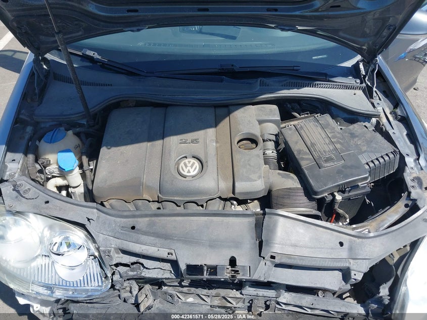 2010 VOLKSWAGEN JETTA VIN: 3VWRZ7AJ8AM107256