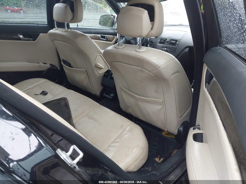 2008 MERCEDES-BENZ C 350 VIN: WDDGF56X28F106480