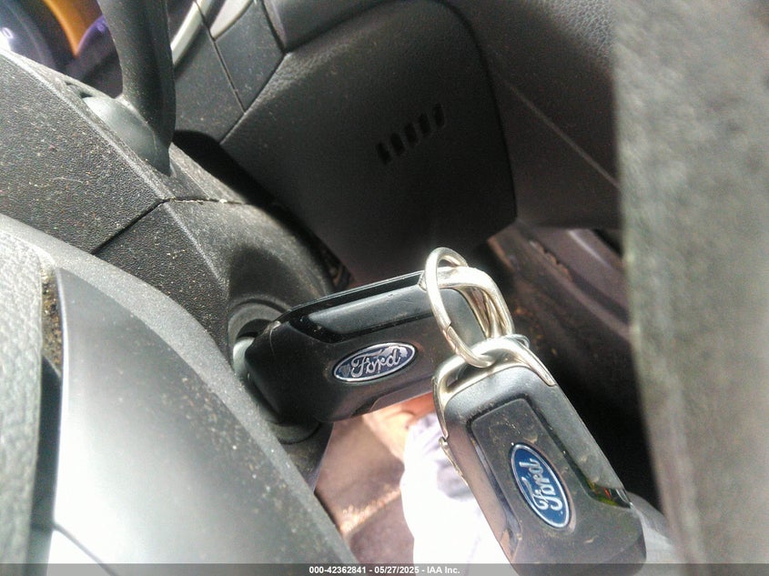 2013 FORD FUSION VIN: 3FA6P0H70DR117015