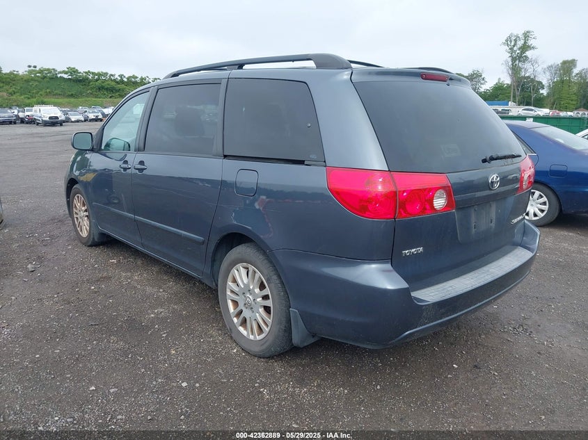 2008 TOYOTA SIENNA VIN: 5TDZK22C48S134667