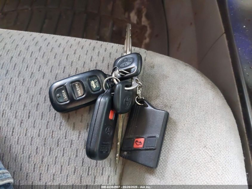 2004 Toyota Camry Le/Se/Std/Xle VIN: 4T1BE32K34U826717 Lot: 42362907