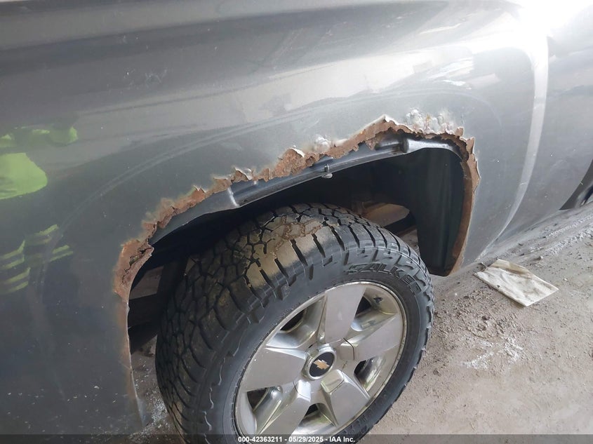 2011 CHEVROLET SILVERADO VIN: 1GCRKTE34BZ112840