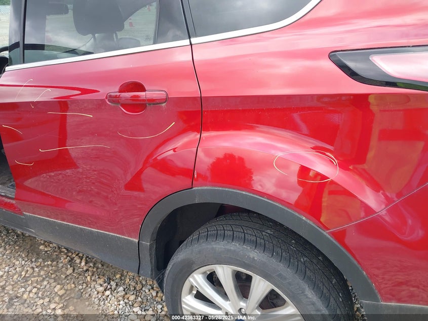 2017 FORD ESCAPE TITANIUM - 1FMCU9J93HUE54665