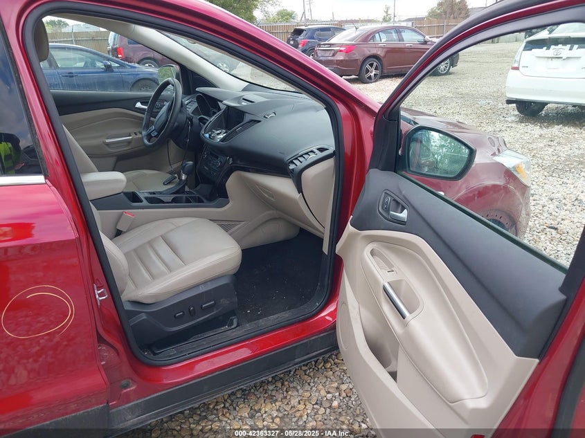 2017 FORD ESCAPE TITANIUM - 1FMCU9J93HUE54665