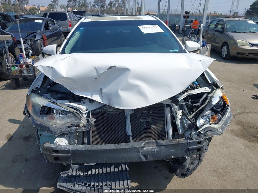 2015 TOYOTA COROLLA S PLUS - 5YFBURHE1FP263260