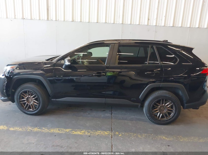 2023 TOYOTA RAV4 HYBRID XLE PREMIUM - JTMB6RFV1PD092219