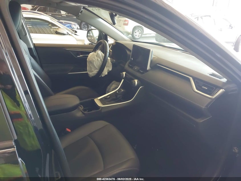 2023 TOYOTA RAV4 HYBRID XLE PREMIUM - JTMB6RFV1PD092219