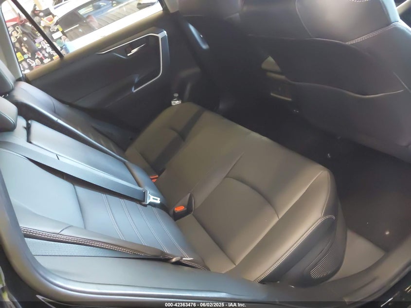 2023 TOYOTA RAV4 HYBRID XLE PREMIUM - JTMB6RFV1PD092219