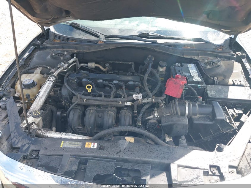 2010 FORD FUSION VIN: 3FAHP0JA2AR399992