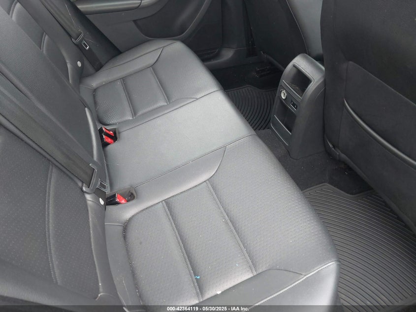 2014 VOLKSWAGEN JETTA VIN: 3VWD07AJ6EM294202