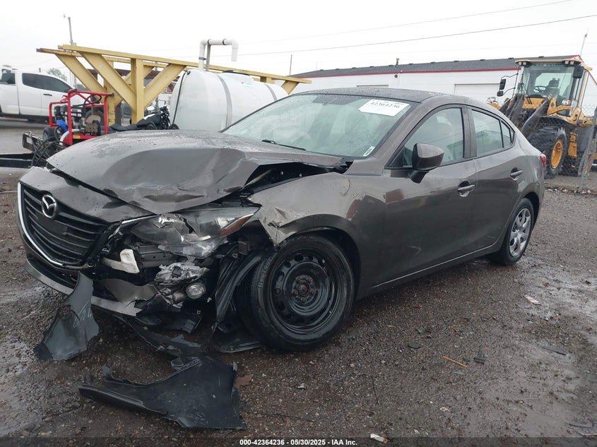 2015 MAZDA MAZDA3 auction photo 2