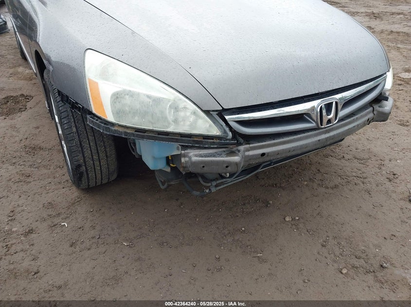 2007 HONDA ACCORD VIN: 1HGCM668X7A017198