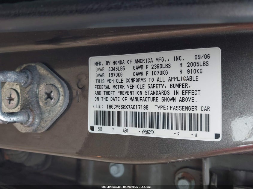 2007 HONDA ACCORD VIN: 1HGCM668X7A017198
