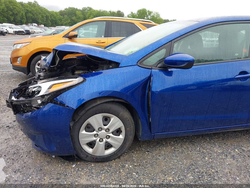 2018 KIA FORTE LX - 3KPFK4A77JE283688