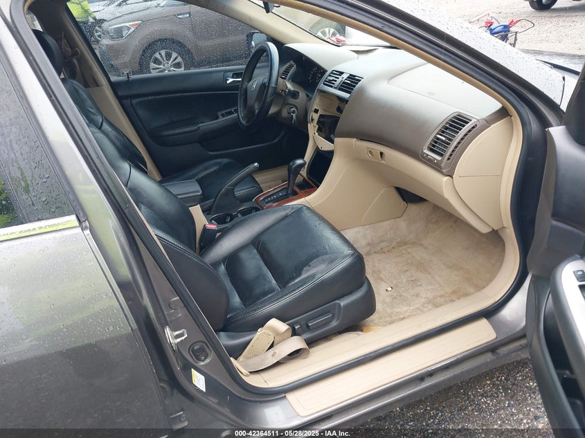 2006 HONDA ACCORD VIN: 1HGCM56726A076214