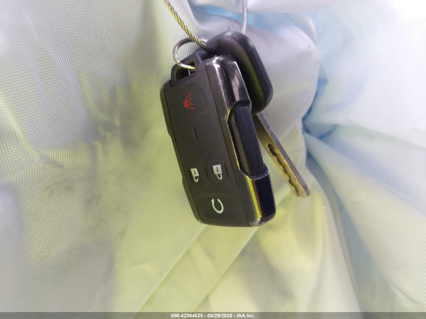 2018 CHEVROLET SILVERADO K1500 LT - 1GCVKREC5JZ120929