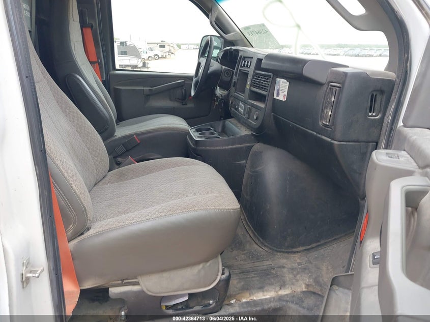 VIN 1GCWGAF18H1327361 2017 CHEVROLET EXPRESS 2500 WORK VAN