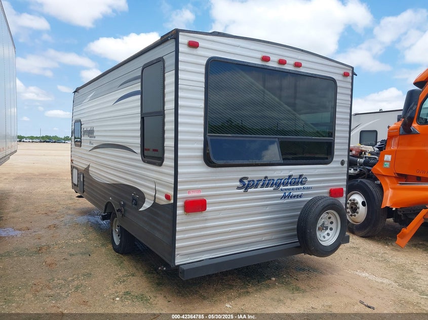 2016 KEY SUMMERLAND VIN: 4YDT1751XG3152930