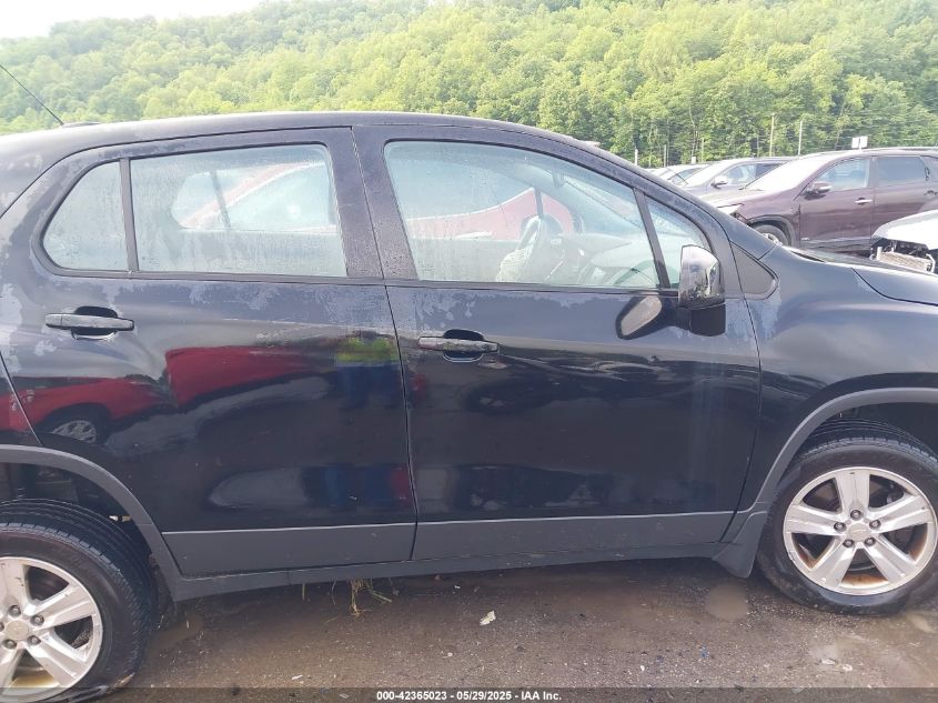 2017 Chevrolet Trax Ls VIN: 3GNCJNSB4HL281117 Lot: 42365023