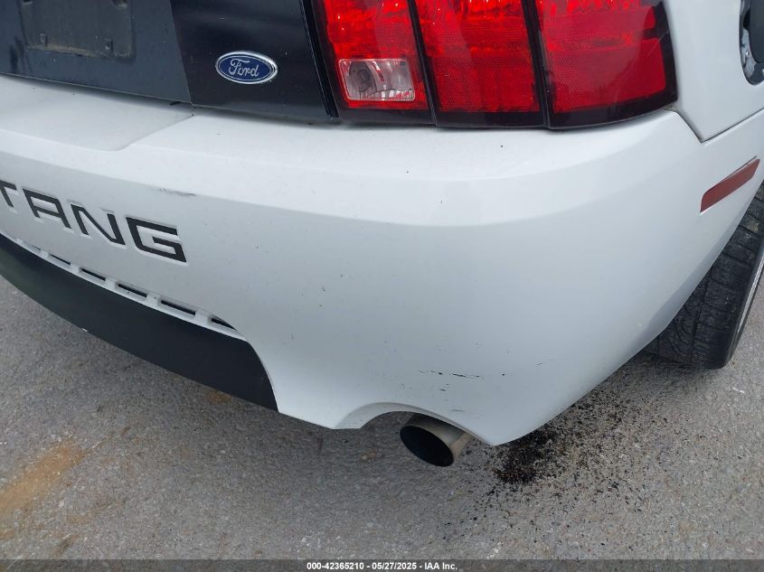 2001 Ford Mustang Gt VIN: 1FAFP42X01F121624 Lot: 42365210