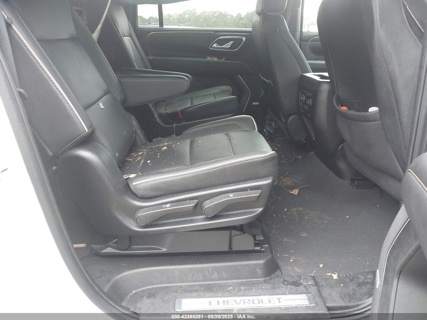 2023 CHEVROLET SUBURBAN VIN: 1GNSKFKD4PR543841