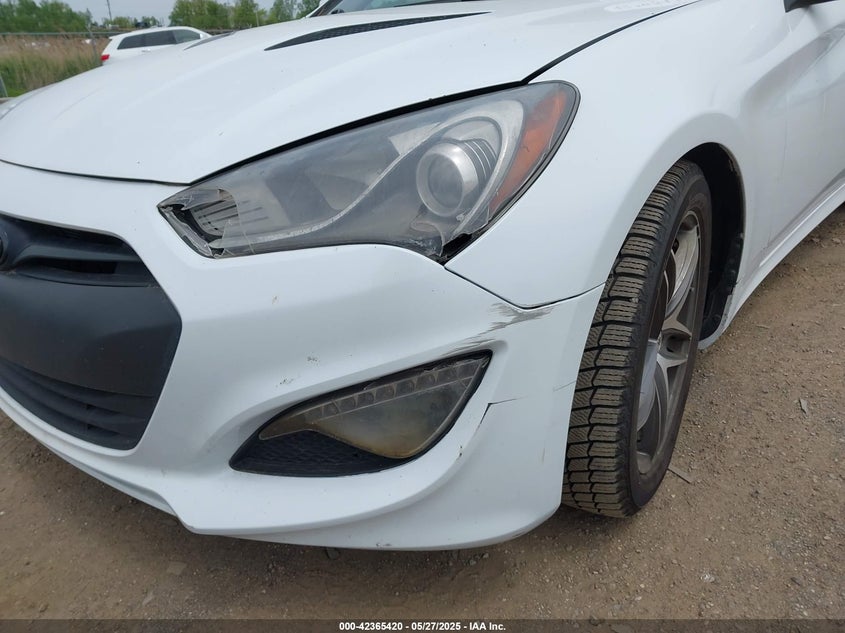 2014 HYUNDAI GENESIS VIN: KMHHU6KJ6EU113561