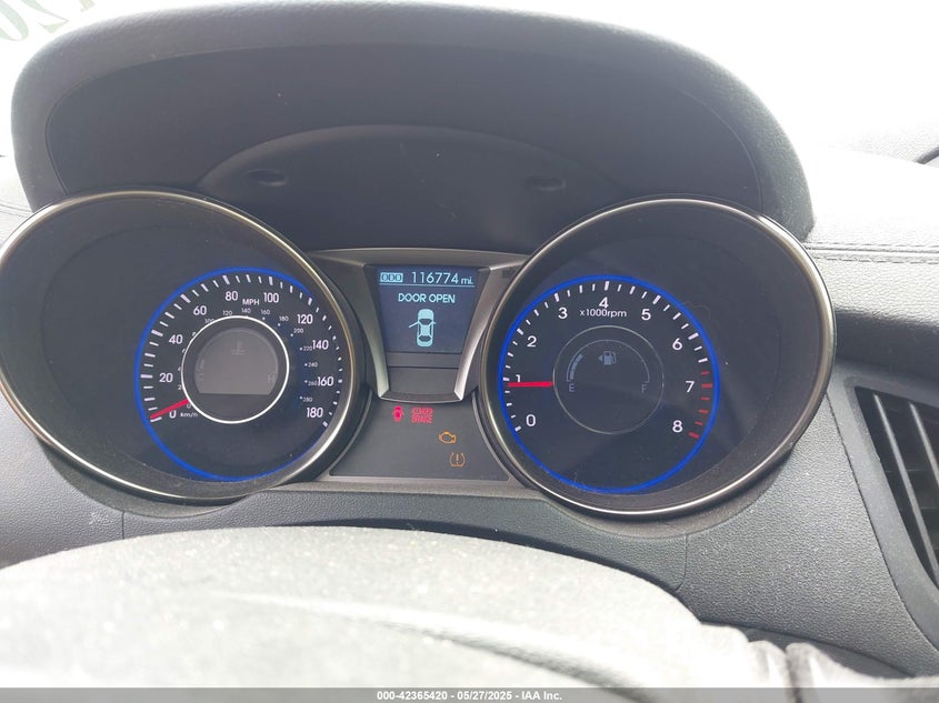 2014 HYUNDAI GENESIS VIN: KMHHU6KJ6EU113561