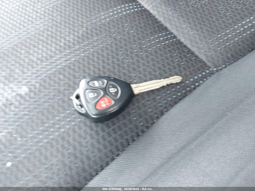 2011 TOYOTA COROLLA VIN: 2T1BU4EE5BC582243