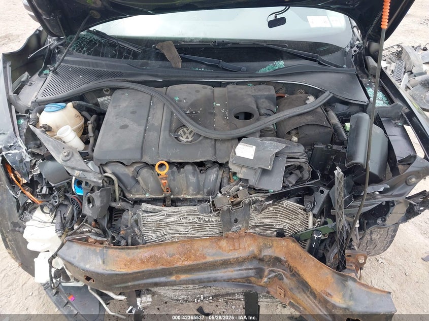 2013 VOLKSWAGEN PASSAT 2.5L SE - 1VWBP7A36DC012788