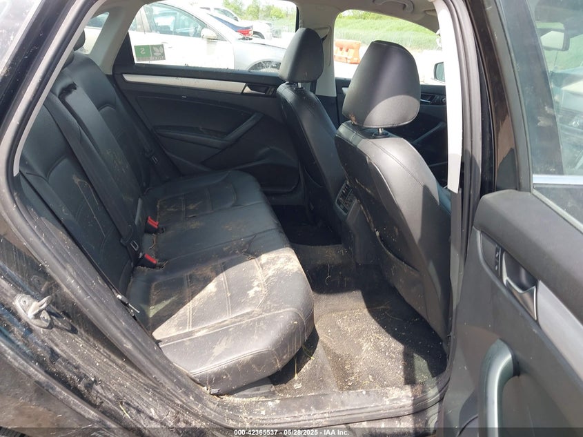 2013 VOLKSWAGEN PASSAT 2.5L SE - 1VWBP7A36DC012788