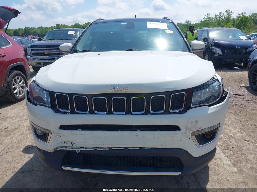 2019 JEEP COMPASS VIN: 3C4NJCCB4KT743865