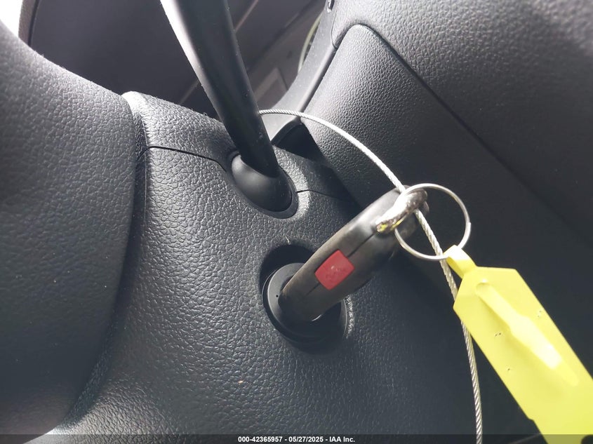 2012 VOLKSWAGEN JETTA VIN: 3VWDX7AJ5CM062621