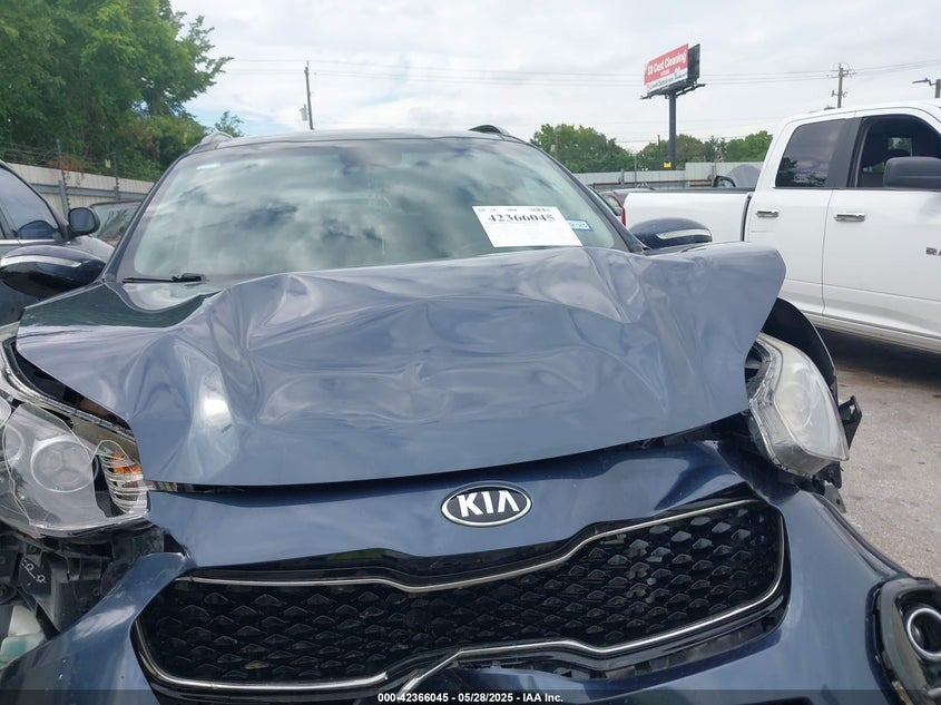 VIN KNDPN3AC6J7355970 2018 KIA SPORTAGE EX