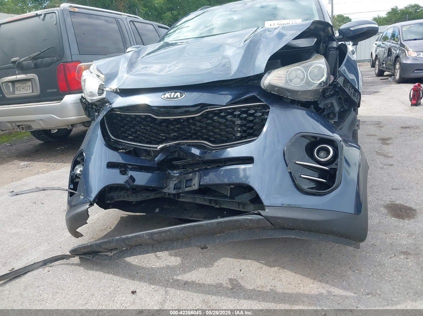 VIN KNDPN3AC6J7355970 2018 KIA SPORTAGE EX