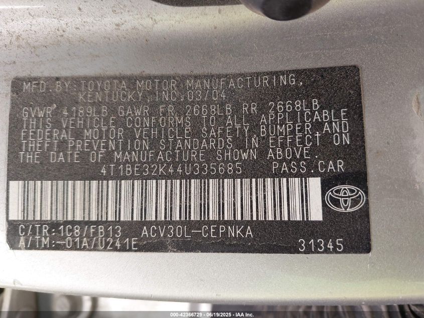 2004 Toyota Camry Le VIN: 4T1BE32K44U335685 Lot: 42366729