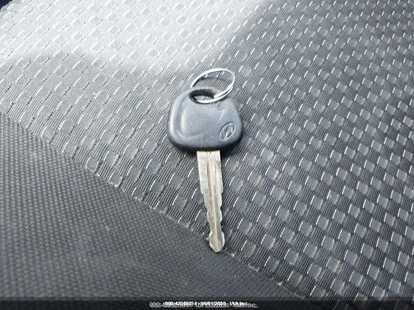 2007 Hyundai Accent Gs VIN: KMHCM36CX7U002776 Lot: 42366894