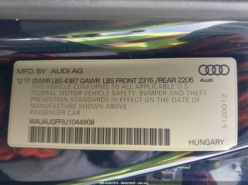 VIN WAUAUGFF9J1044908 2018 AUDI A3 2.0T PREMIUM/2.0T TECH PREMIUM