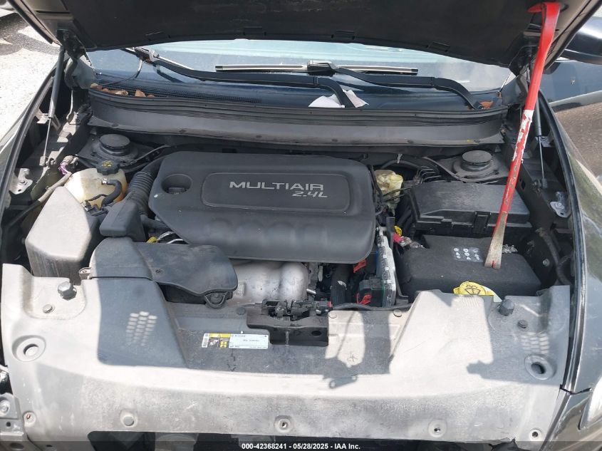 2015 Jeep Cherokee Latitude VIN: 1C4PJLCB0FW656635 Lot: 42368241