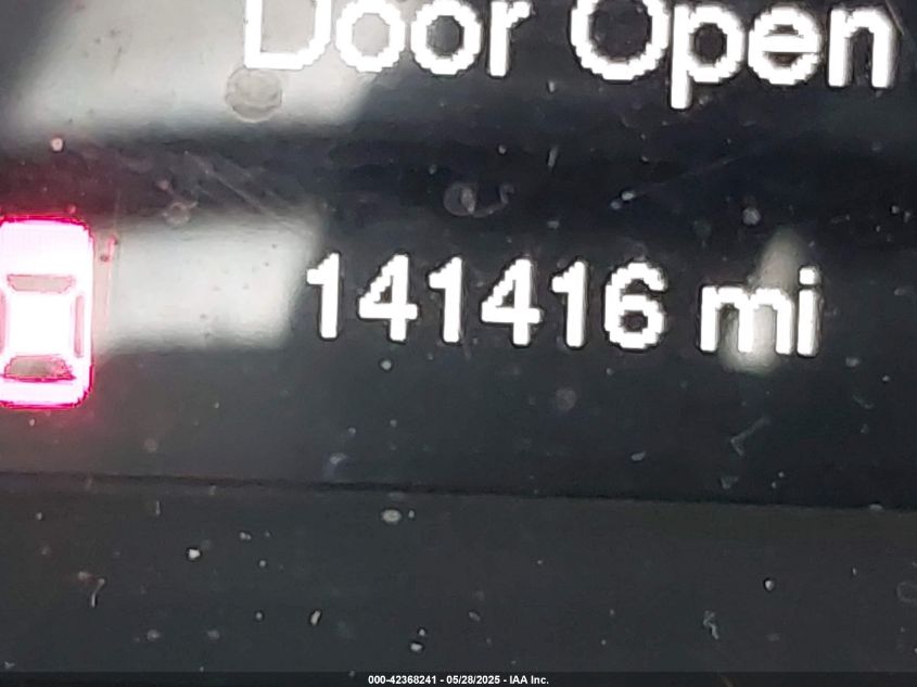 2015 Jeep Cherokee Latitude VIN: 1C4PJLCB0FW656635 Lot: 42368241