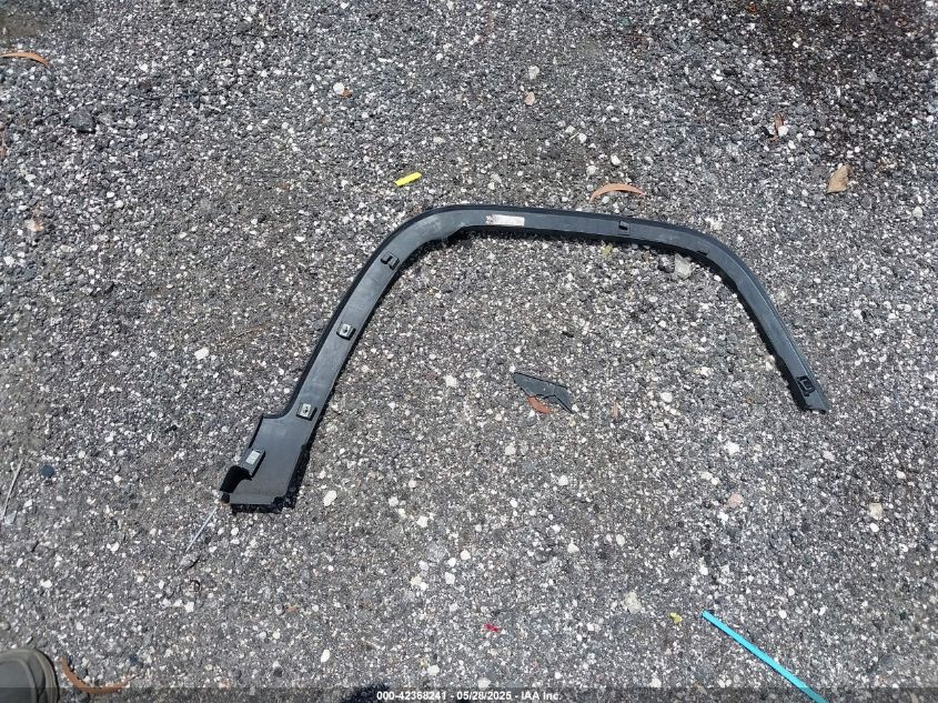 2015 Jeep Cherokee Latitude VIN: 1C4PJLCB0FW656635 Lot: 42368241