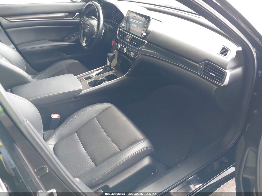 VIN 1HGCV1F39LA157807 2020 HONDA ACCORD SPORT