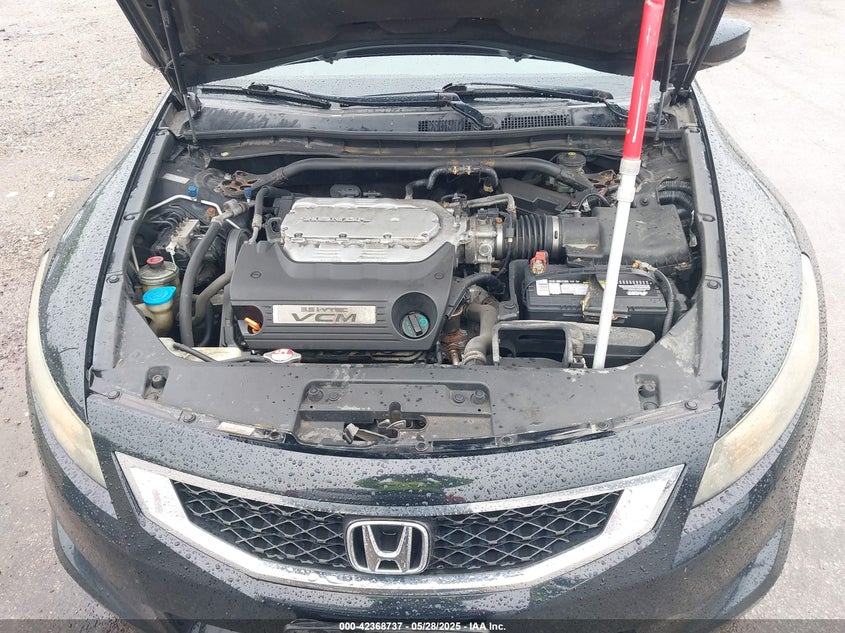2008 HONDA ACCORD VIN: 1HGCS22818A004619