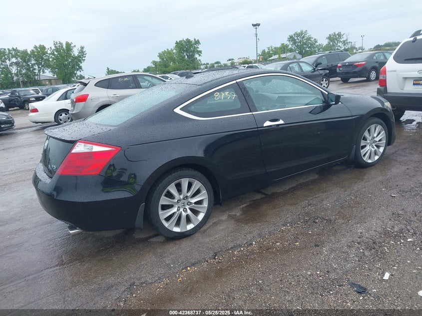 2008 HONDA ACCORD VIN: 1HGCS22818A004619