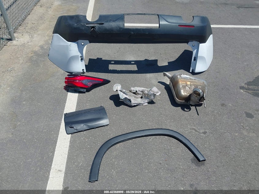 2022 CHEVROLET TRAVERSE VIN: 1GNEVFKW3NJ179834