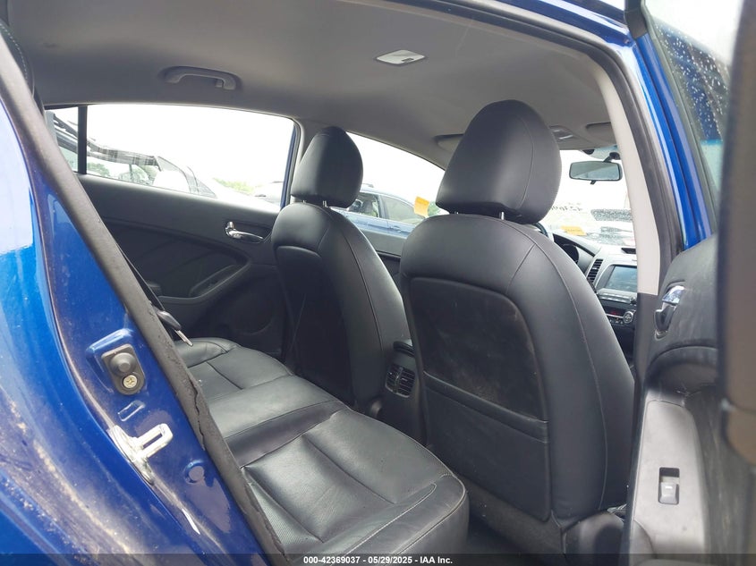 2017 KIA FORTE VIN: 3KPFL4A87HE042861