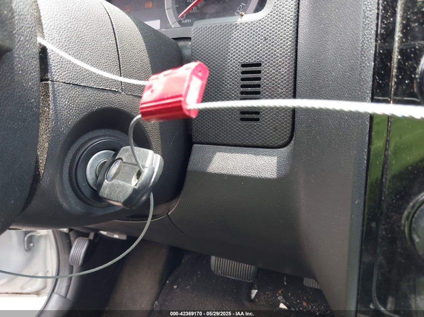 2009 FORD ESCAPE VIN: 1FMCU04G89KA58363