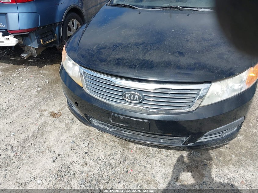 2010 KIA OPTIMA VIN: KNAGG4A81A5406098