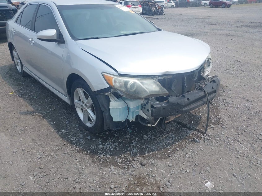 2012 TOYOTA CAMRY VIN: 4T1BF1FK0CU138524
