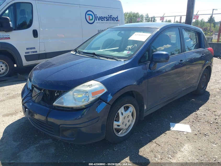 3N1BC13EX8L409959 2008 NISSAN VERSA photo no. 2